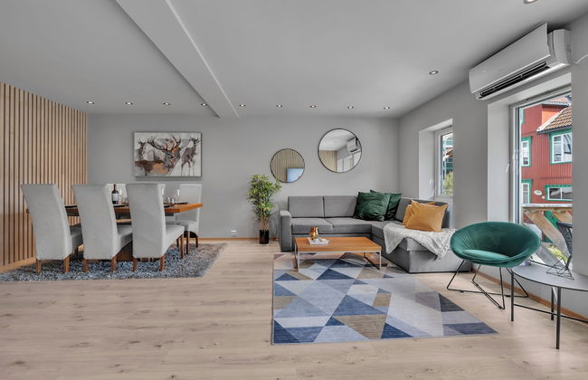 Arctic Homes - Premium Plaza - Photo 29