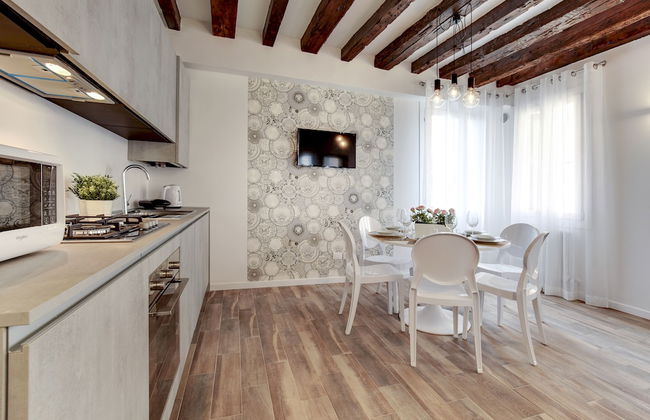 Laguna Apartments Near Giardini Biennale - Photo 19