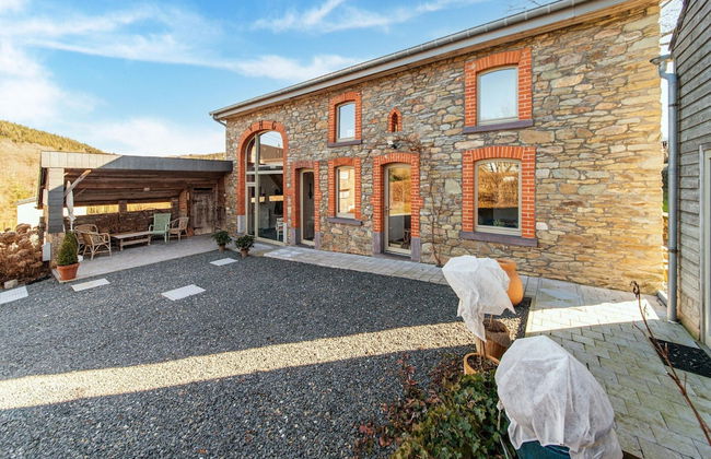 Holiday Home in Vielsalm With Bubble Bath - Photo 31