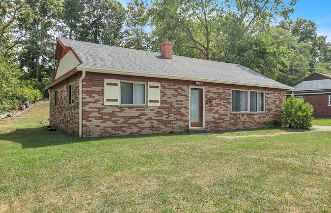 Cozy Retreat In Cincinnati 3 Bedroom Home by RedAwning - Foto 21