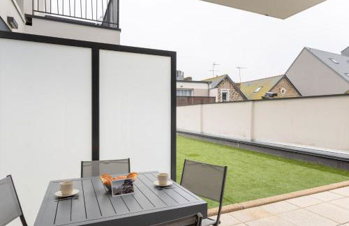 Douce Escale - Avec terrasse proche gare de St Malo - Photo 5