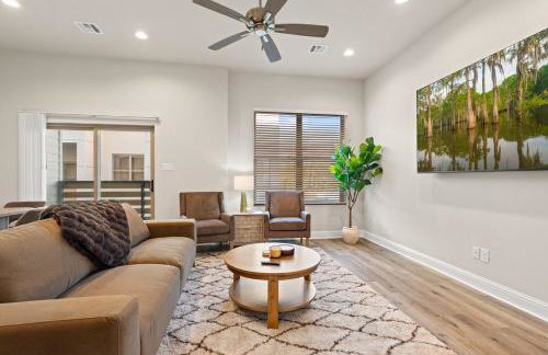 NEW Mais La House Garage KING 85 TV Cajun Luxury - Foto 26