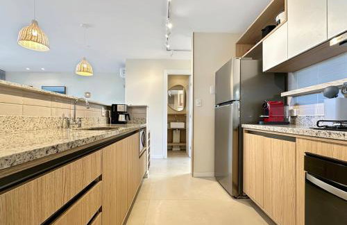 Ofurô - 5 Suítes - Piscina Aquecida - Marina - Condomínio - Foto 56