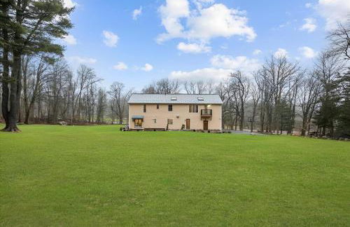 Nature Getaway Charming Villa Near Trails & Parks - Foto 25