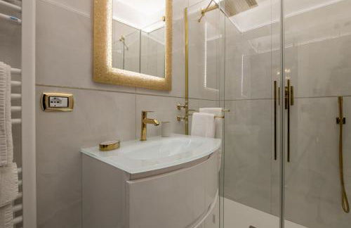 FASHION APARTMENT GOLD Bologna with JACUZZI & CAR GARAGE - Foto 30