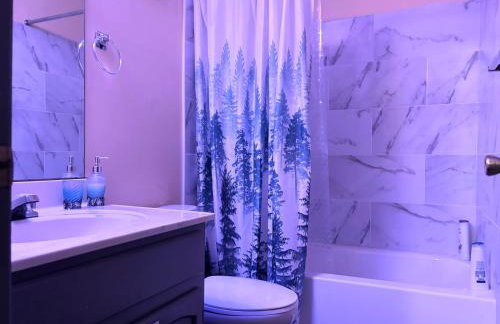 Spacious & Quiet 3BR Family Home with Fast WiFi - Foto 17