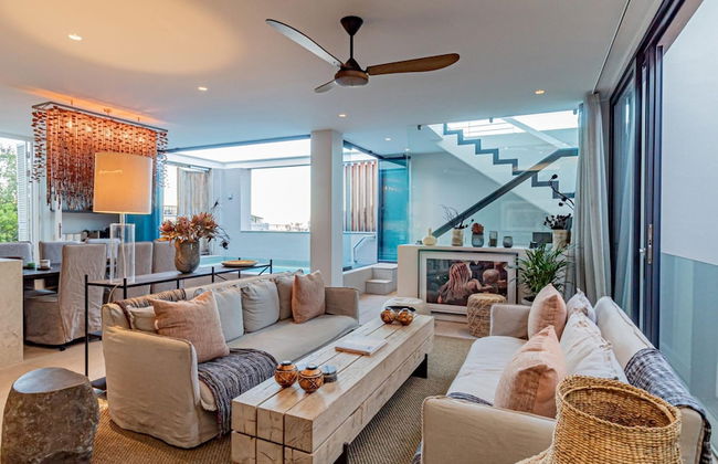 Stylish Apartment With Rooftop Deck Pool 53 Napier - Photo 2