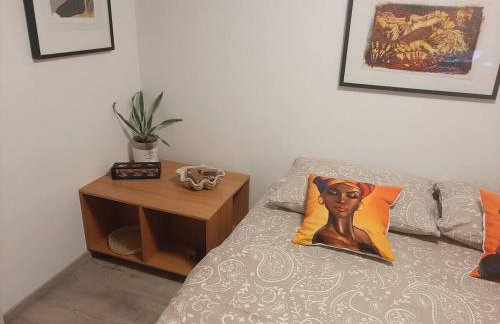 sunny attic apartment - Foto 8