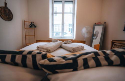 LES PETITS ROYS - Proche centre ville - Cosy - Foto 2