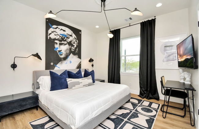 Paradise Palace Best Rooftop in HTX w Hot Tub - Foto 35