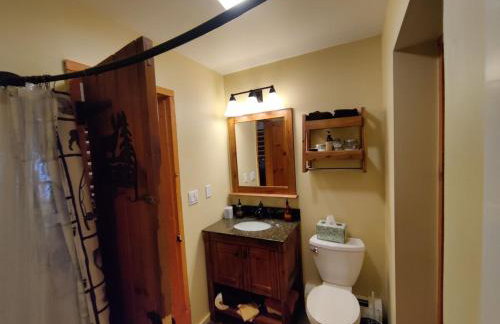 Cozy Adirondack JEM Your Four Season Getaway - Foto 2