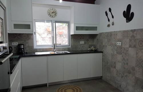 Join our relaxed house near the beach - Mosteiros - Foto 5