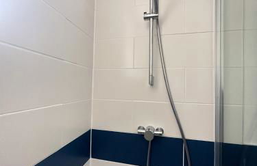 Cozy - Centre Historique - Gare à proximité - Grande Terrasse - Foto 7