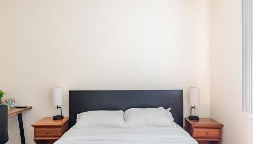 Modern & Cozy 2 Bedroom 2 Bathroom Sofabed Suite - Foto 3