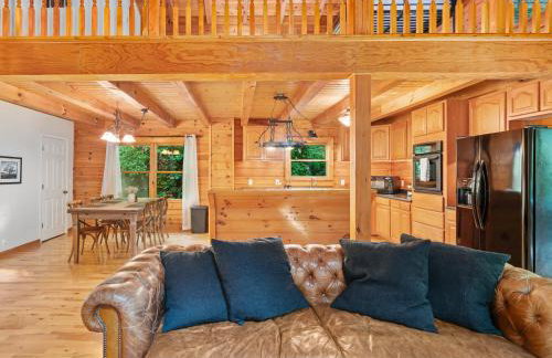 Cabin 3 Miles off I-40-hot tub-firepit-secluded better than a Hotel - Photo 18