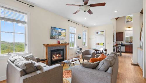 Mtn Views Hot Tub Close to Asheville - Foto 4