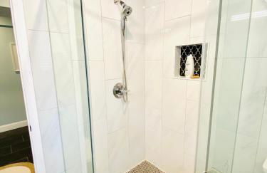 Modern Oasis-steps from DC with free private parking - Foto 7