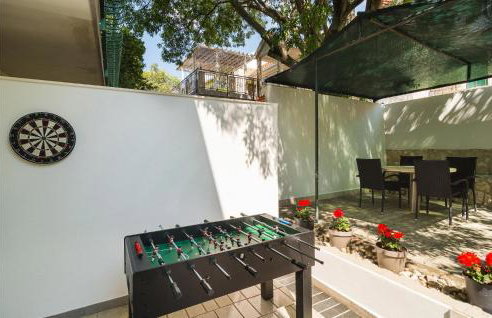 4 Bedroom Stunning Home In Kucice - Photo 13