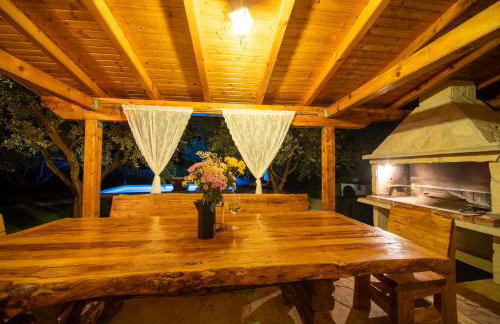 NEW! Holiday home Maša with heated pool near Krka national park - Foto 13