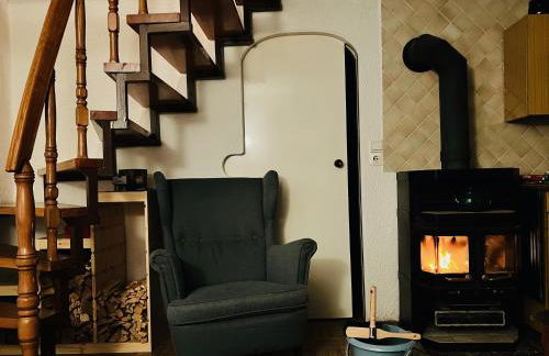 Urige Berghütte mit Kamin und Sauna im Erzgebirge nahe Schwarzwassertal - Foto 15