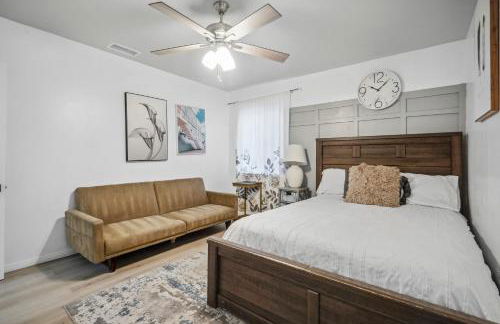 Cozy single story 2 bdrm family home near the BLVD - Foto 4