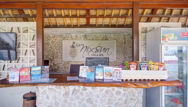 Avery Le Nixsun Villas by Waringin Hospitality - Foto 3, Recepción