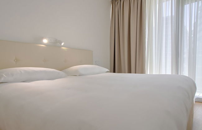 The Rooms Apartments Tirana - Foto 43