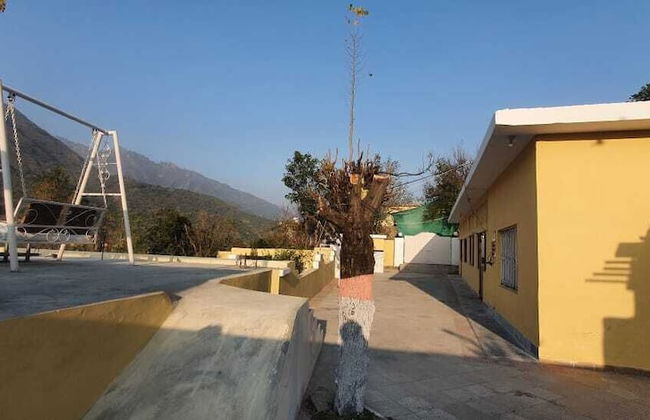 Candle Hotel Shahdara Valley Islamabad - Photo 35