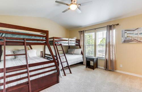 Pool and Lake Access Lovely Monkey Island Getaway - Foto 20