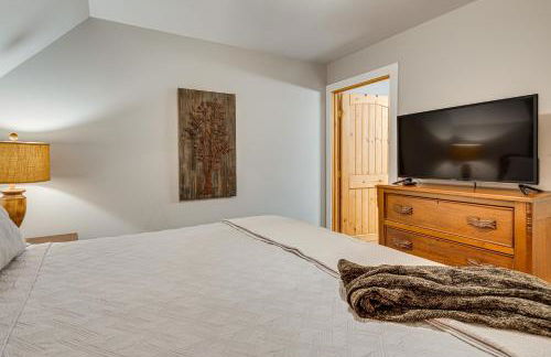 Private Hot Tub, Steps to Main St Saluda Retreat - Foto 33