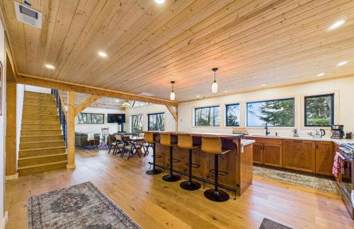 Beautiful Ocean View Cabin and Hot Tub! - Foto 59