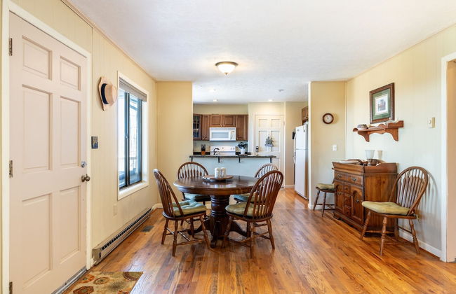 Ash Vale by Avantstay Spacious Deck w Views Ping Pong Table - Foto 6