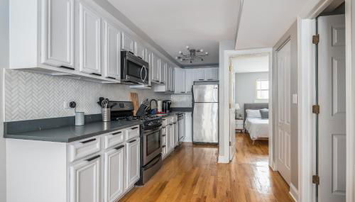 The Bright Retreat in Andersonville - Photo 5