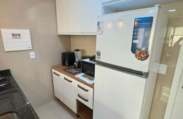 Ap próx ao shopping com garagem, piscina e ar - Foto 15