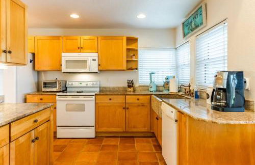 Salty Dog direct oceanfront luxurious retreat! - Foto 73