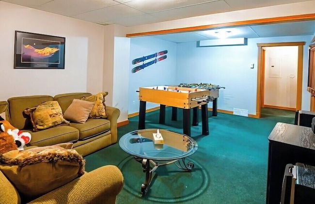 Polar Peak Lodges by Fernie Lodging CO - Photo 63