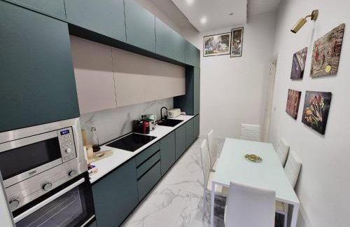 Colosseum Apartment, 3 bedrooms, 3 baths, large living room with a sofa bed, the apartment can accommodate 8 people - Foto 4