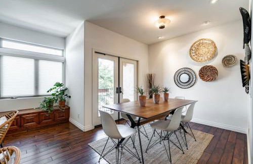 Your Home in San Diego - Two-car Garage - Foto 25