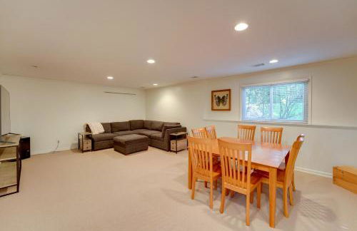 Holland Home Walk to the Beach! - Foto 20