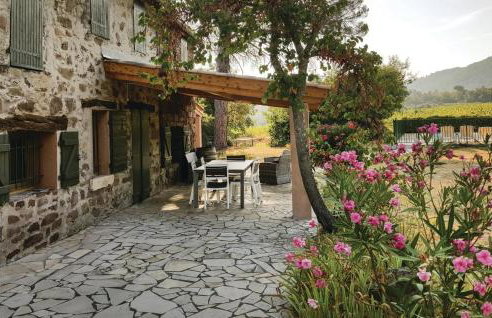 Awesome Home In Gonfaron - Foto 11