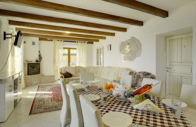 Villa in Lupoglav With Pool Near the Sea - Foto 7