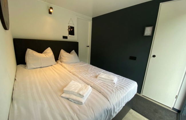 Houseboat Mookerplas With a View - Photo 4