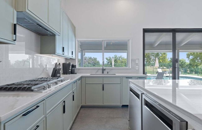 Luxurious Modern Retreat With Private Pool Patio - Foto 16