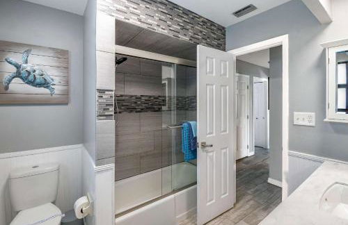 Punta Gorda Paradise 3BR with Water Views & Pool - Foto 34