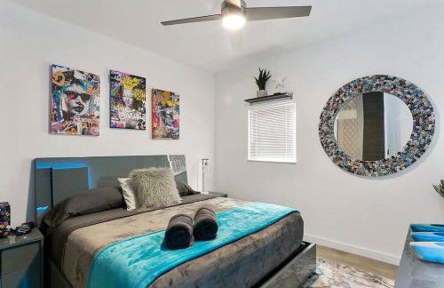 Luxury Mansion, Game Room, Pool, Rooftop, Skyline, Walk to Las Olas - Foto 63