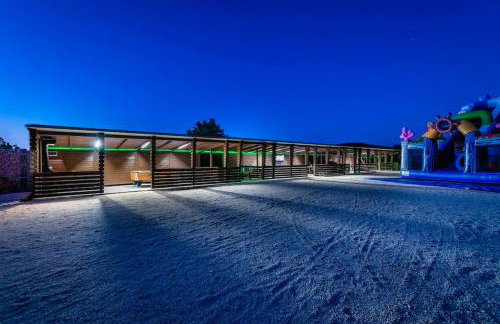 Cozy and Chic Little House with Pool Ivinj-1 Vodice - Foto 60