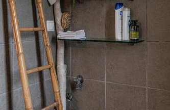 ILOI’s Villa in peaceful Village w. Private Beach - Photo 25