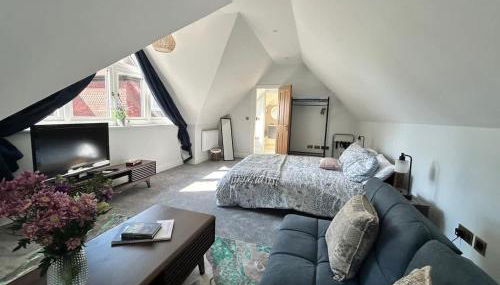 Goring River Retreat with Gym and Wellness Area - Foto 1