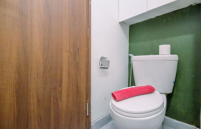 Cozy Living Studio Room Royal Sentul Park Apartment - Foto 13