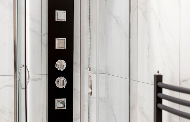 Luxury Apartment in Central London - Photo 23